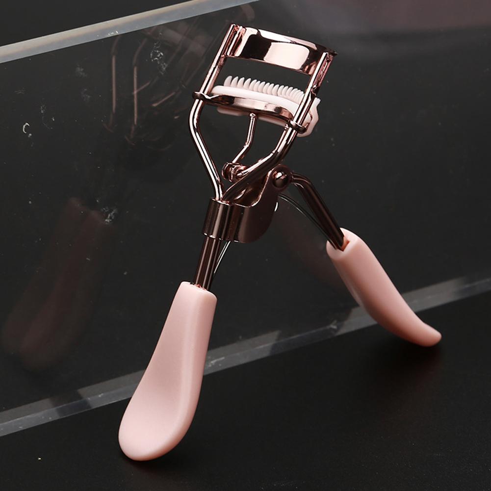 أداة تجعيد الرموش الاحترافية ب - مراجعة Power Tools Pink وسعره