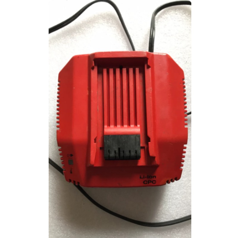 شاحن سريع متعدد الجهد C 4/36-3 - مراجعة Power Tools Toolstation وسعره