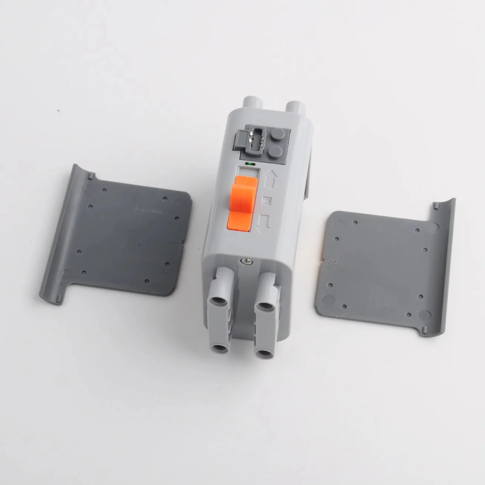 علبة بطاريات AA 8881 متوافقة م - مراجعة Power Tools Storage وسعره
